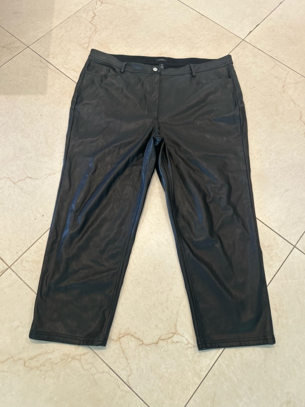 Halogen Nordstrom Faux Leather Straight-Leg Pants Plus Size Women 20W - Picture 2 of 7